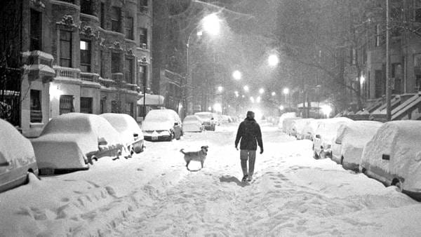 In attesa del freddo tra l’incredulità popolare