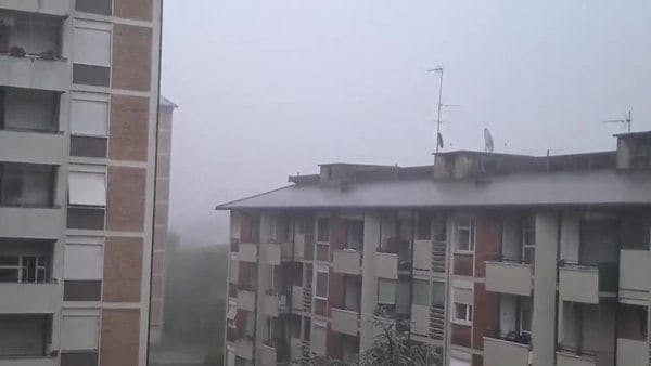 Milano: apparì quasi come uno tsunami dal cielo, ma fu un forte nubifragio 3 Milano: apparì quasi come uno tsunami dal cielo, ma fu un forte nubifragio