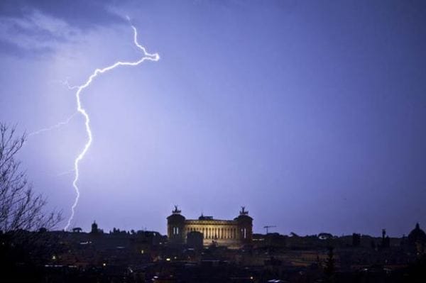 Meteo Roma: temperature invernali, domani mtie, poi temporali