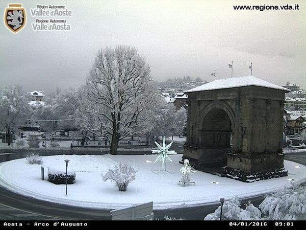 aosta-e-sotto-la-neve