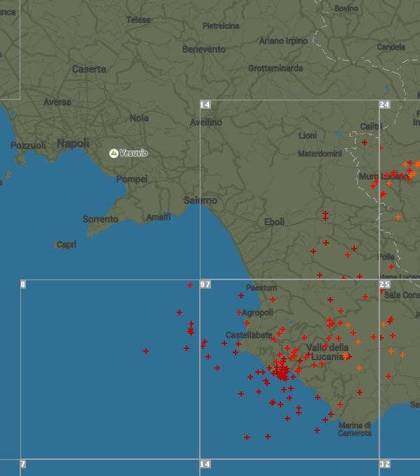campania,-temporali-nella-notte-sulle-coste-attualmente-nel-cilento.-previsione