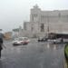 meteo-roma:-peggiora-con-vento-spazza-smog,-rovesci-ed-anche-temporali