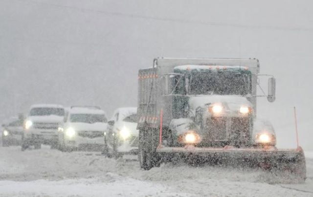 Meteo Stati Uniti d’America: gravi effetti per la nevicata record 40 Meteo Stati Uniti d’America: gravi effetti per la nevicata record