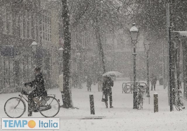 METEO al 27 Dicembre, variabile e per Natale FREDDO dall’Artico 1 METEO al 27 Dicembre, variabile e per Natale FREDDO dall’Artico
