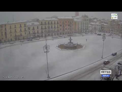 Neve a bassa quota in Abruzzo, neve a L’Aquila