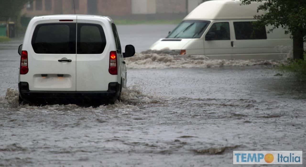 Italia, allerta meteo sempre più frequenti. Le cause