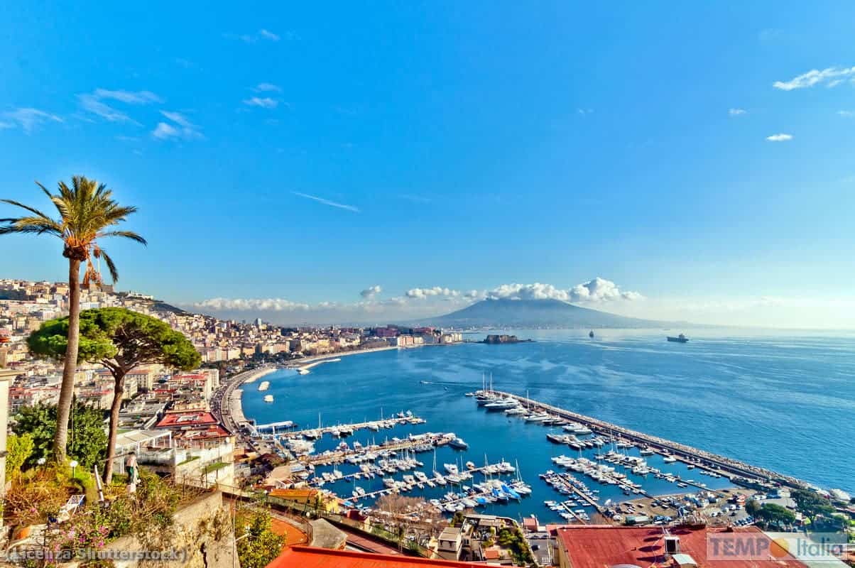 Meteo NAPOLI: caldo in forte aumento, afa opprimente