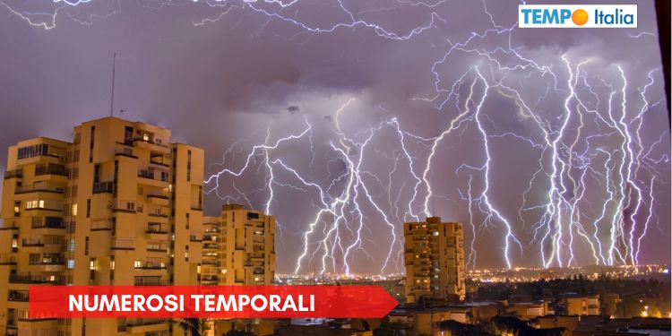Meteo, due settimane con temporali in Italia