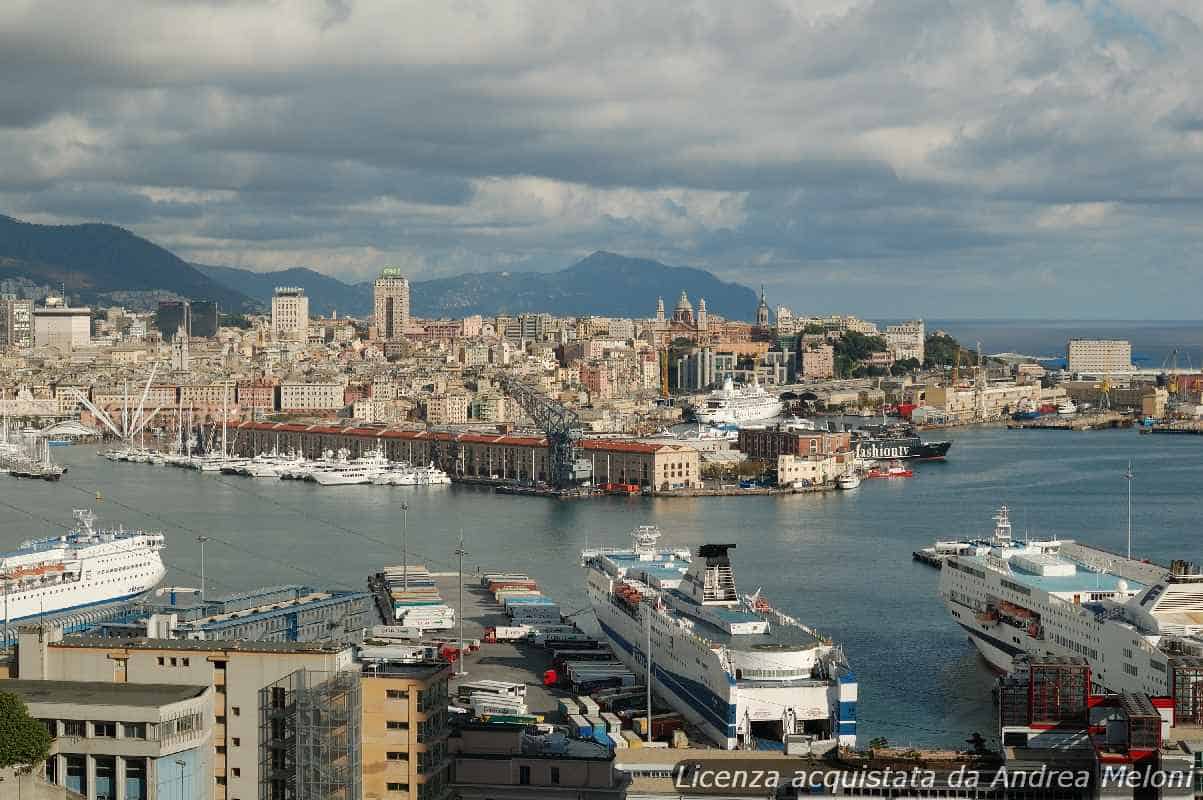 Previsioni meteo Genova: sole e nuvole si alternano, attesi rovesci sparsi 8 Previsioni meteo Genova: sole e nuvole si alternano, attesi rovesci sparsi
