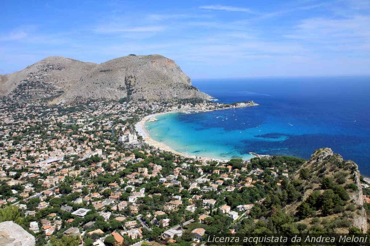 Meteo Palermo: oggi sole, ma attenti alle nuvole in arrivo 11 Meteo Palermo: oggi sole, ma attenti alle nuvole in arrivo