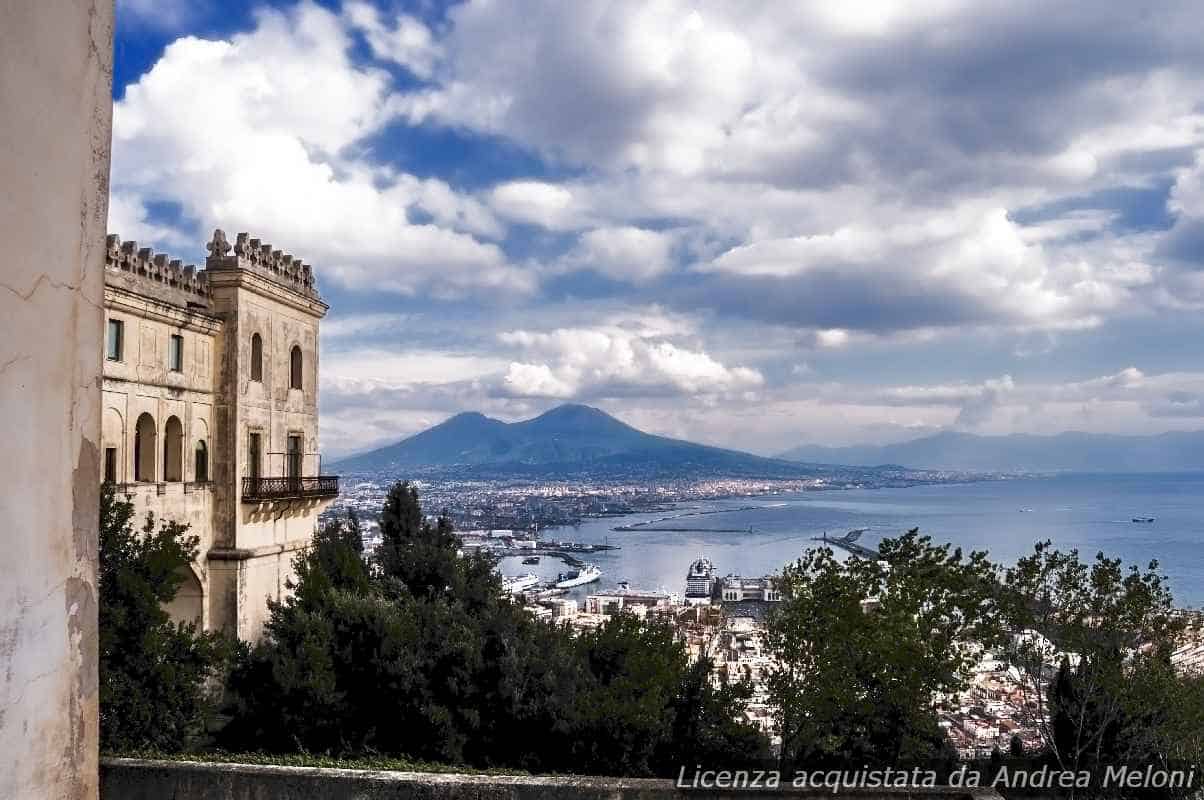 Previsione meteo Napoli: nubi sparse e vento, poi pioggia in arrivo 7 Previsione meteo Napoli: nubi sparse e vento, poi pioggia in arrivo