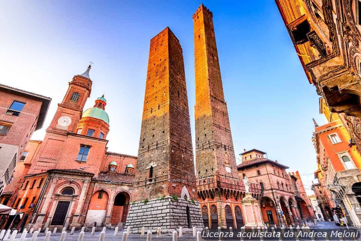 Previsioni meteo Bologna: oggi rovesci, domani piovaschi 15 Previsioni meteo Bologna: oggi rovesci, domani piovaschi