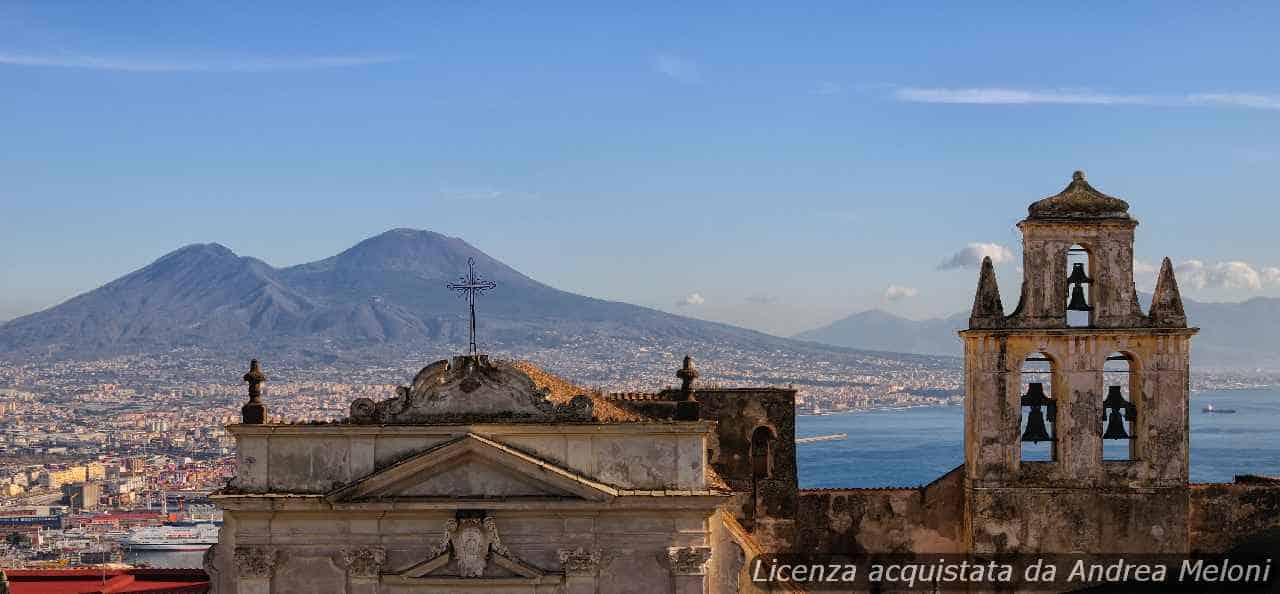 Previsione meteo Napoli: giornate ventose e poco nuvolose in arrivo