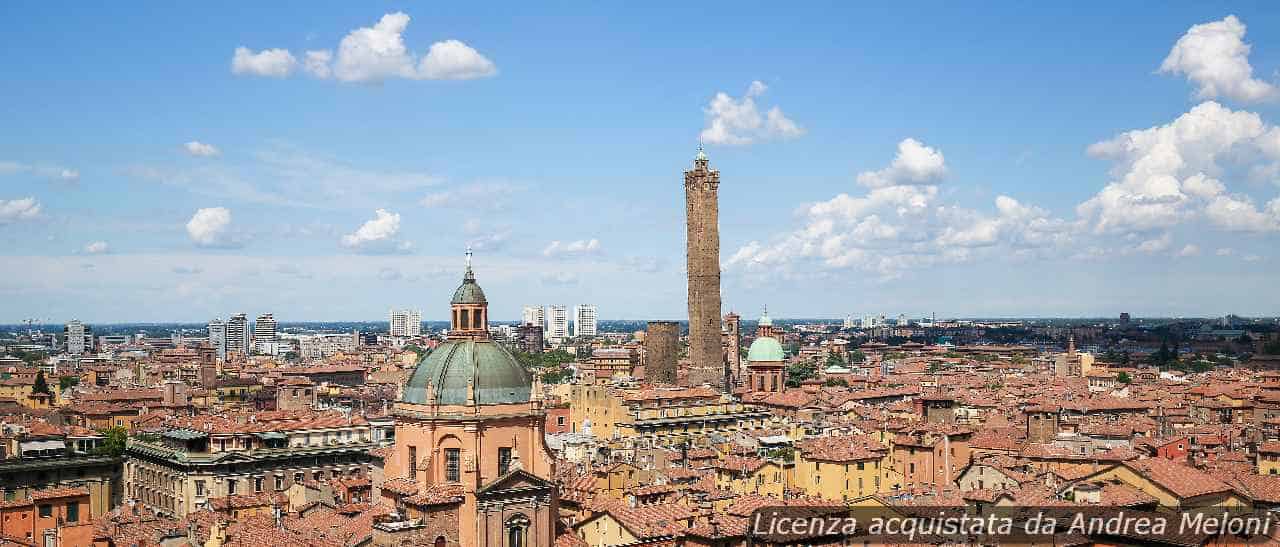 Previsione meteo Bologna: nubi sparse oggi, poi sereno e ventoso 17 Previsione meteo Bologna: nubi sparse oggi, poi sereno e ventoso