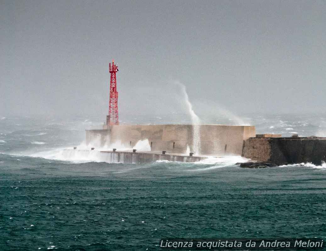 Previsione meteo Napoli: nubi sparse e piovaschi in arrivo 3 Previsione meteo Napoli: nubi sparse e piovaschi in arrivo