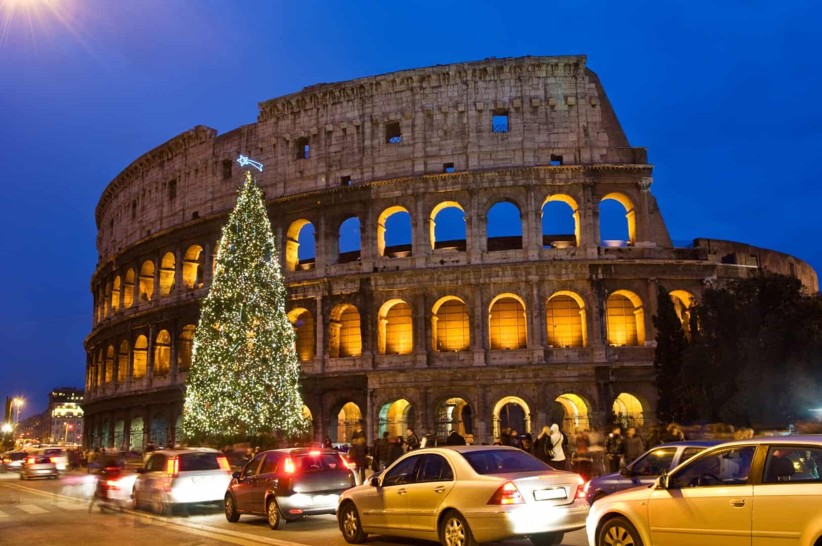 Festeggiare il Natale a Roma: Mercatini Tradizionali e Sapori Unici