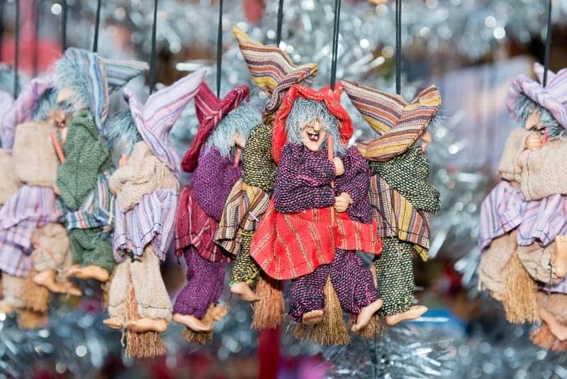 Ritorno dei Mercatini di Natale: Le Migliori Località Dove Scoprirli
