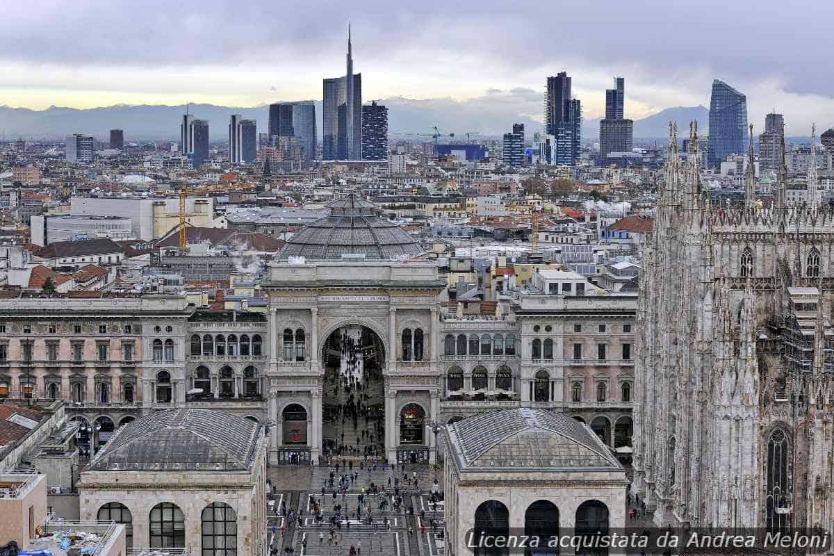 Previsione meteo Milano: pioggia e nuvole domani, seguite da foschia leggera 2 previsione-meteo-milano:-pioggia-e-nuvole-domani,-seguite-da-foschia-leggera