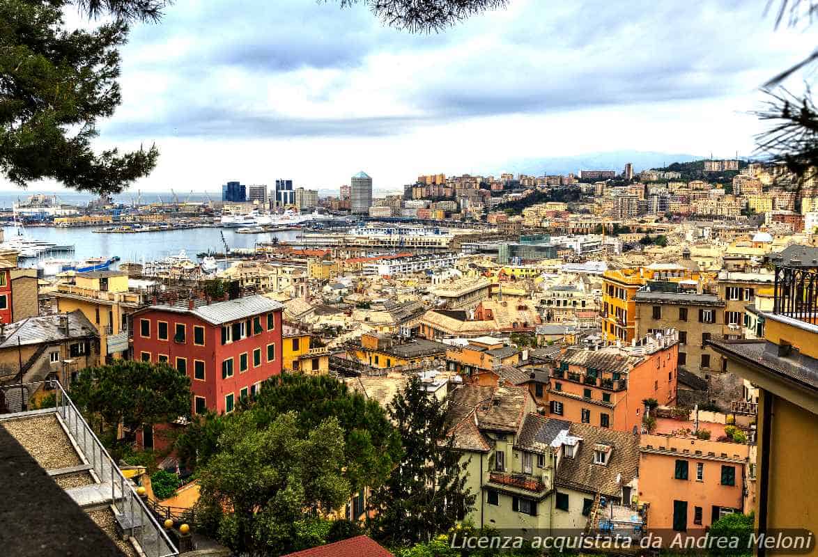 Previsione meteo Genova: nuvole e piovaschi in arrivo, vento in aumento 2 previsione-meteo-genova:-nuvole-e-piovaschi-in-arrivo,-vento-in-aumento