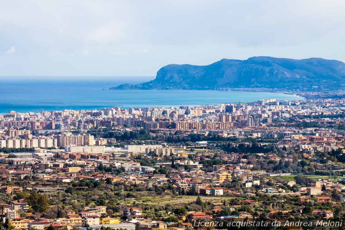 Previsioni meteo Palermo: domani nuvoloso con rovesci e vento, poi schiarite 2 previsioni-meteo-palermo:-domani-nuvoloso-con-rovesci-e-vento,-poi-schiarite