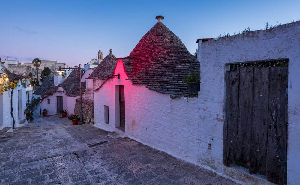 Viaggio a Natale e Capodanno in Puglia, tra cibo, passeggiate al mare, arte, cibi e vino