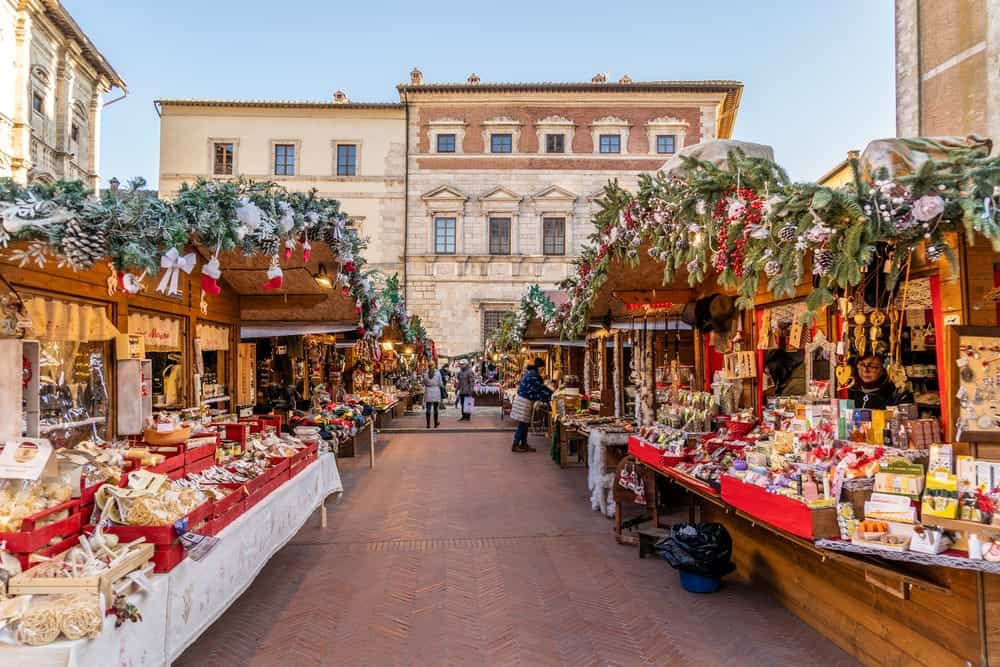 I migliori mercatini natalizi tra sapori e artigianato in Toscana
