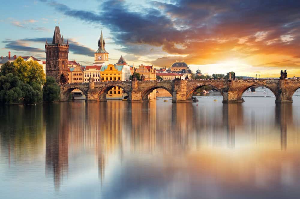 Città europee perfette per una fuga romantica nel 2024