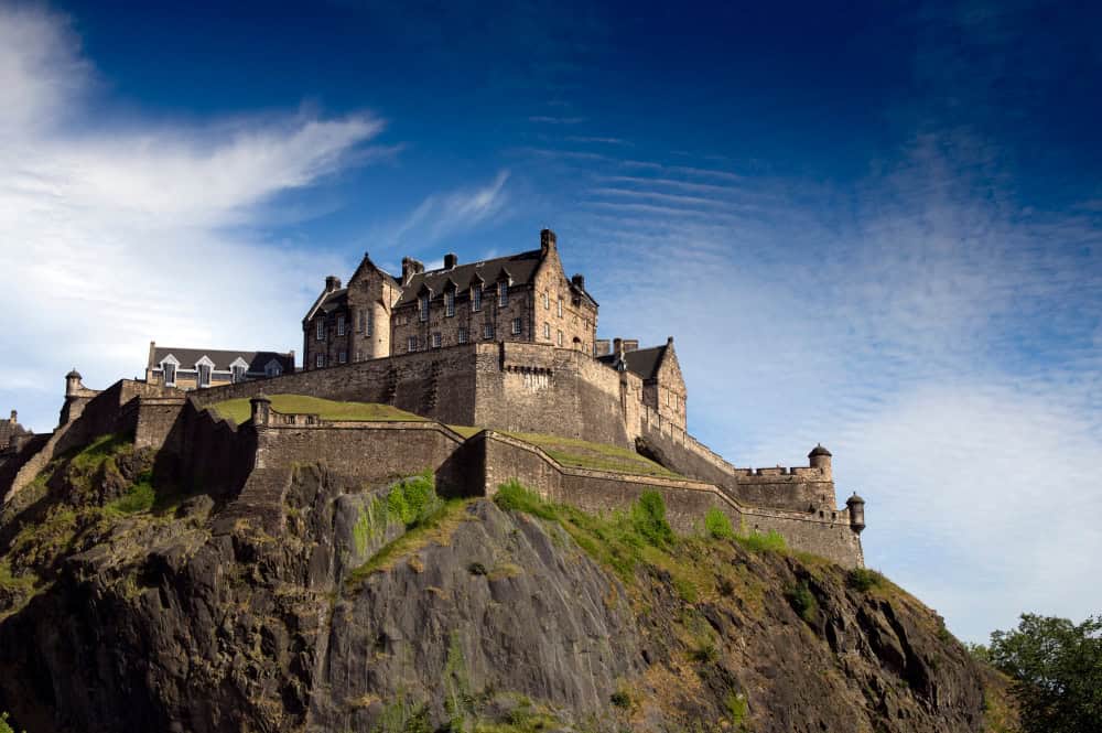Un sogno da Re:⁤ pernottare in un castello in Scozia