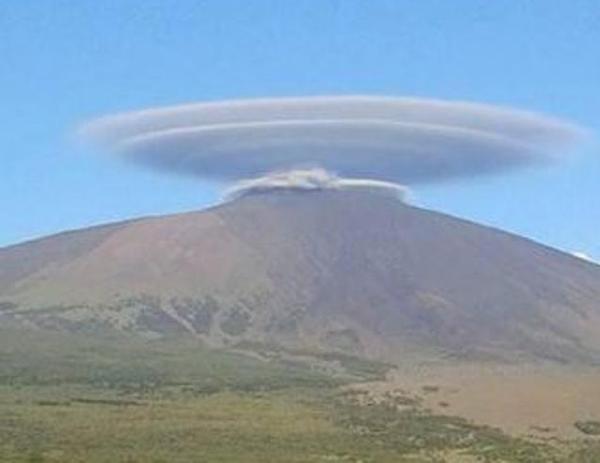 Etna, uno spettacolo difficilmente replicabile: le nubi lenticolari 6 wapt image post 1669