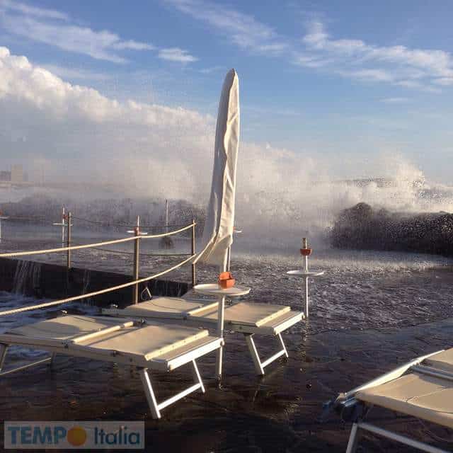 Meteo sino al 2 Maggio: STOP caldo, torna anche il MALTEMPO 2 wapt image post 4767