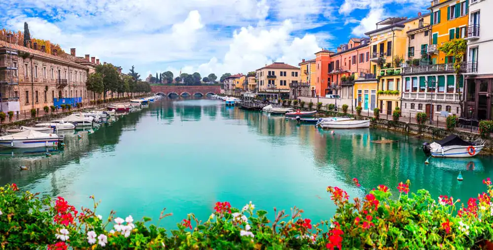 Esplorando Peschiera sul Garda, un incantevole villaggio sul lago da visitare