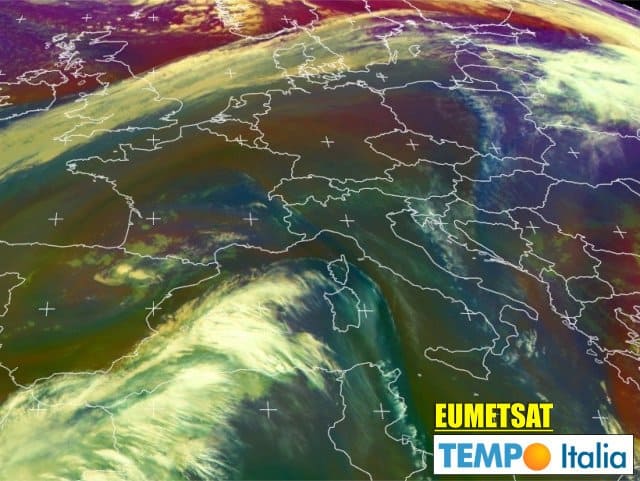 Meteo estremo, prossime 36 ore possibili temporali di fortissima intensità 3 wapt image post 5156