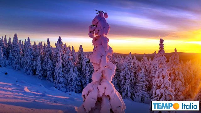 Meteo gelido dalla Russia: suggestive foto dagli Urali 3 wapt image post 6040