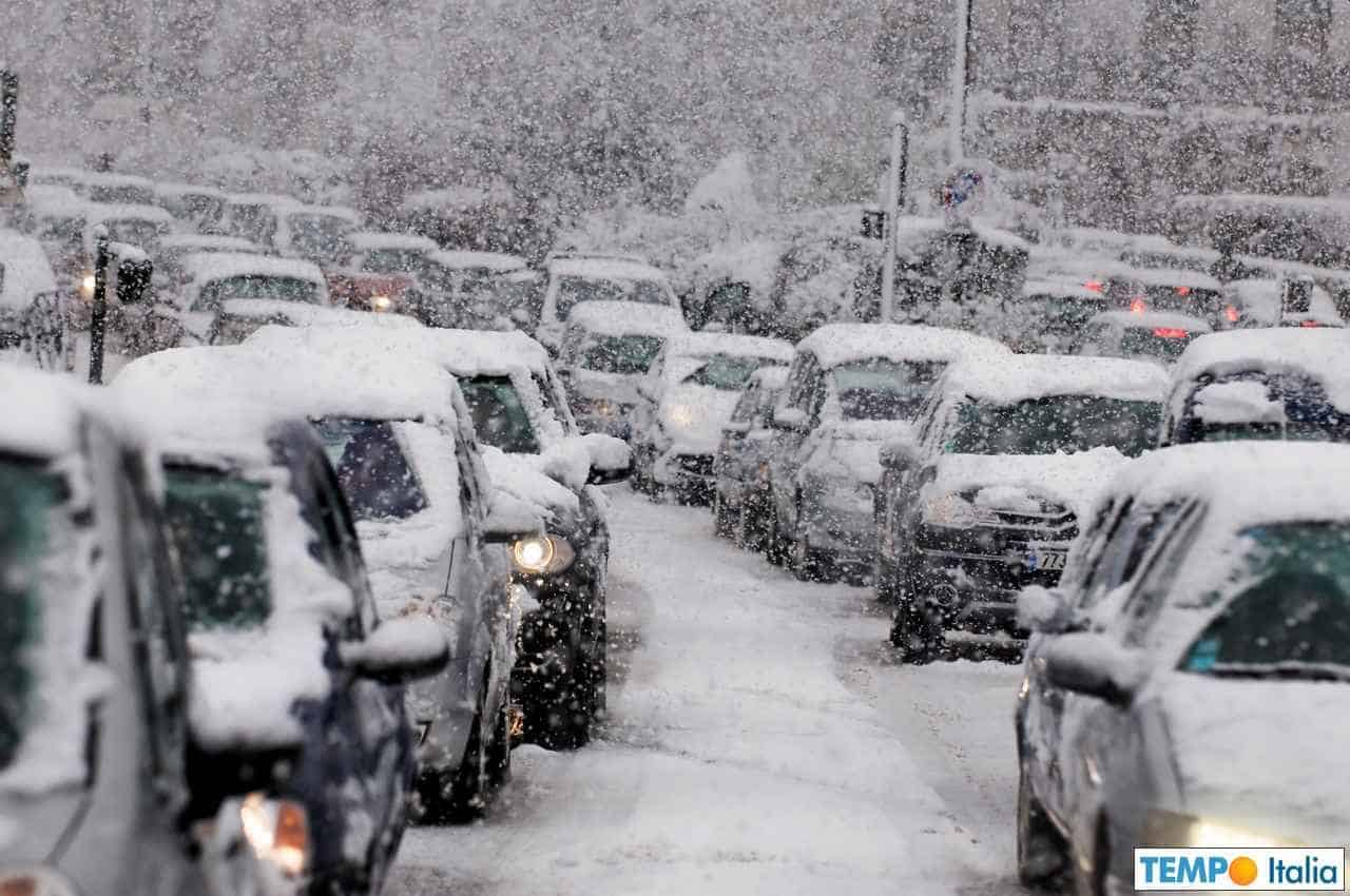 Siamo pronti per l’ondata di gelo stile 1956? Meteo estremo potrebbe riservarcela