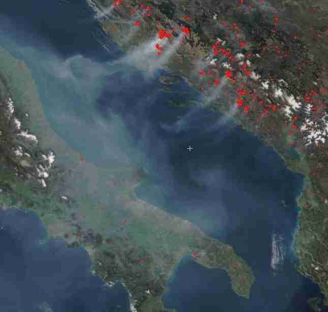 Meteo di fine Aprile e tutto Maggio TUONI e FULMINI, tanta Grandine 3 wapt image post 8043