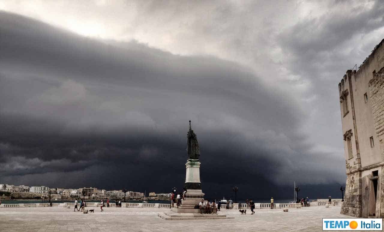 Meteo temporalesco, ma poi 30 gradi in molte località 7 Meteo temporalesco, ma poi 30 gradi in molte località