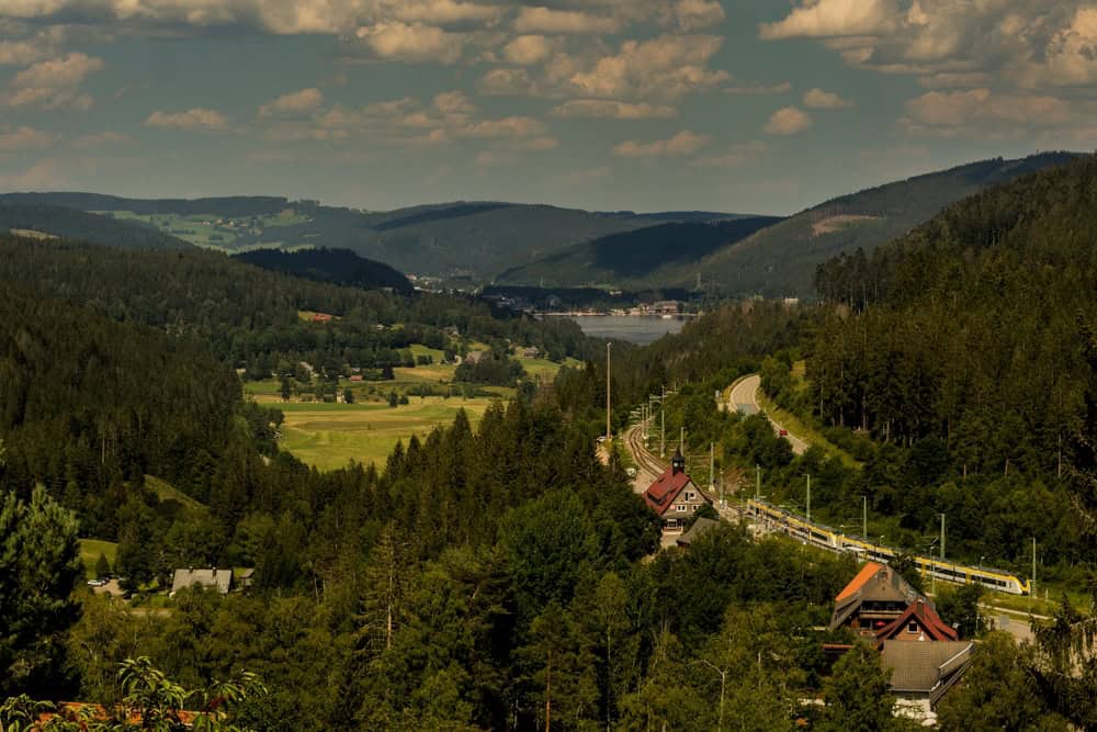 Höllentalbahn: un viaggio mozzafiato nella ferrovia da record 2 hollentalbahn titisee