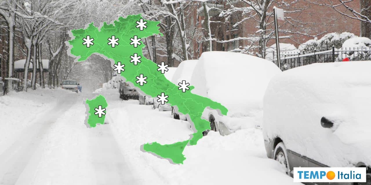 Meteo, la tempesta di neve perfetta in Val Padana. Il gelo in Italia 11 Meteo, la tempesta di neve perfetta in Val Padana. Il gelo in Italia