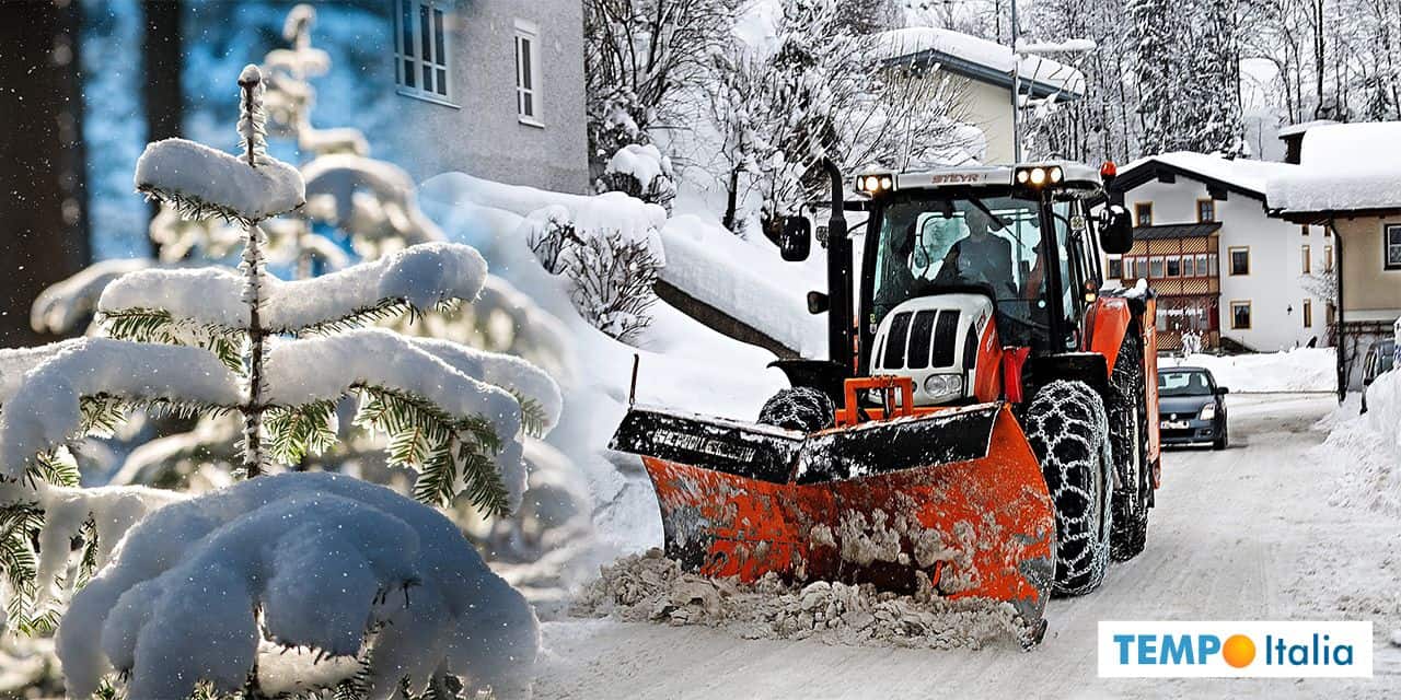 Meteo: rischio neve paralizzante per mezza Italia 24 Meteo: rischio neve paralizzante per mezza Italia