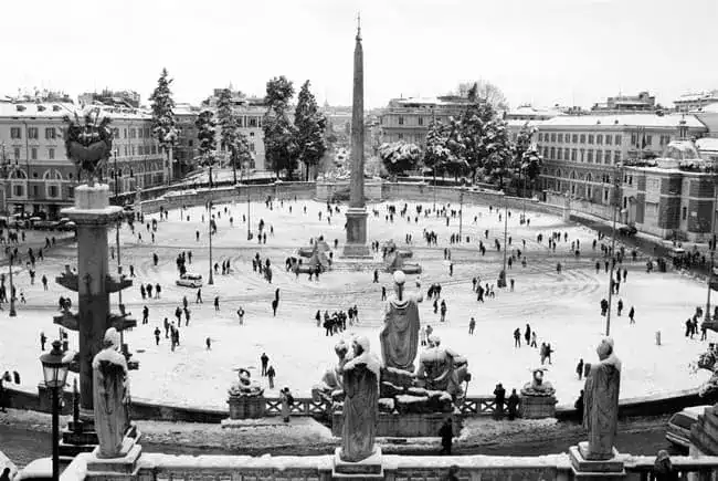 Meteo, la neve a ROMA 6 neve piazzapopolo 650x435 1