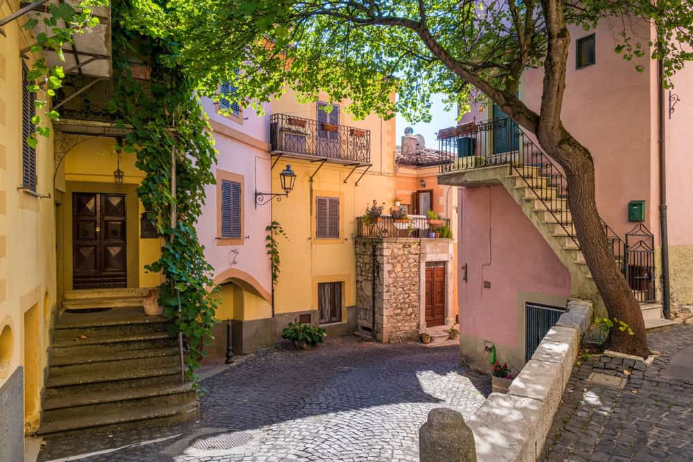 Lazio, fantastici 10 luoghi nascosti da scoprire 5 shutterstock 2055622205