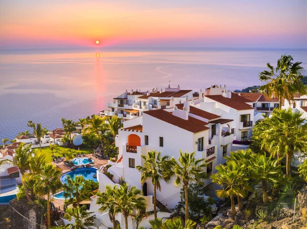 Viaggiare alle Canarie spendendo poco 2 shutterstock 676339774