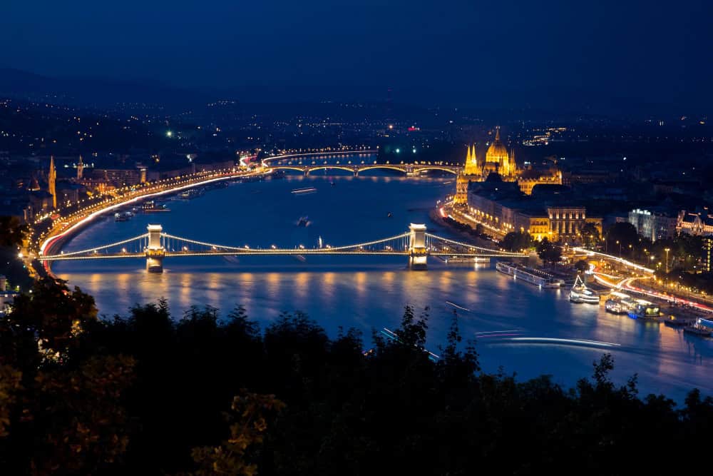 Da Parigi a Londra, da Roma a Budapest, le più belle città lungo i fiumi 14 Da Parigi a Londra, da Roma a Budapest, le più belle città lungo i fiumi