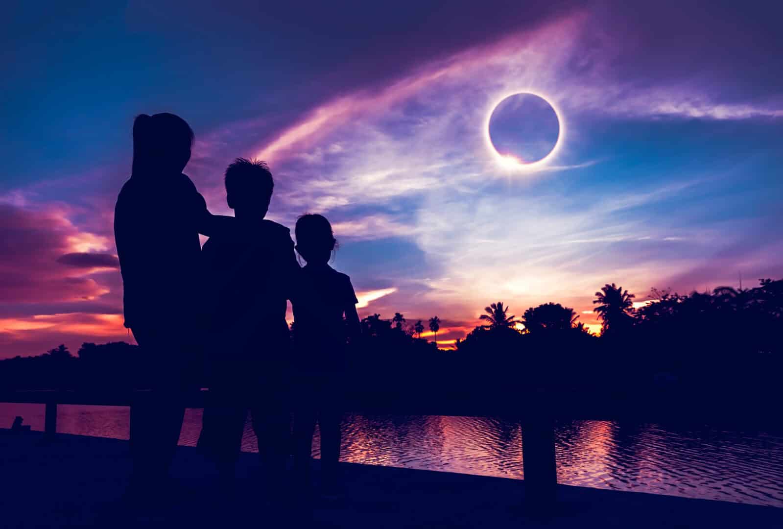Straordinaria Eclisse di Sole Totale sempre più vicina. Dove vederla