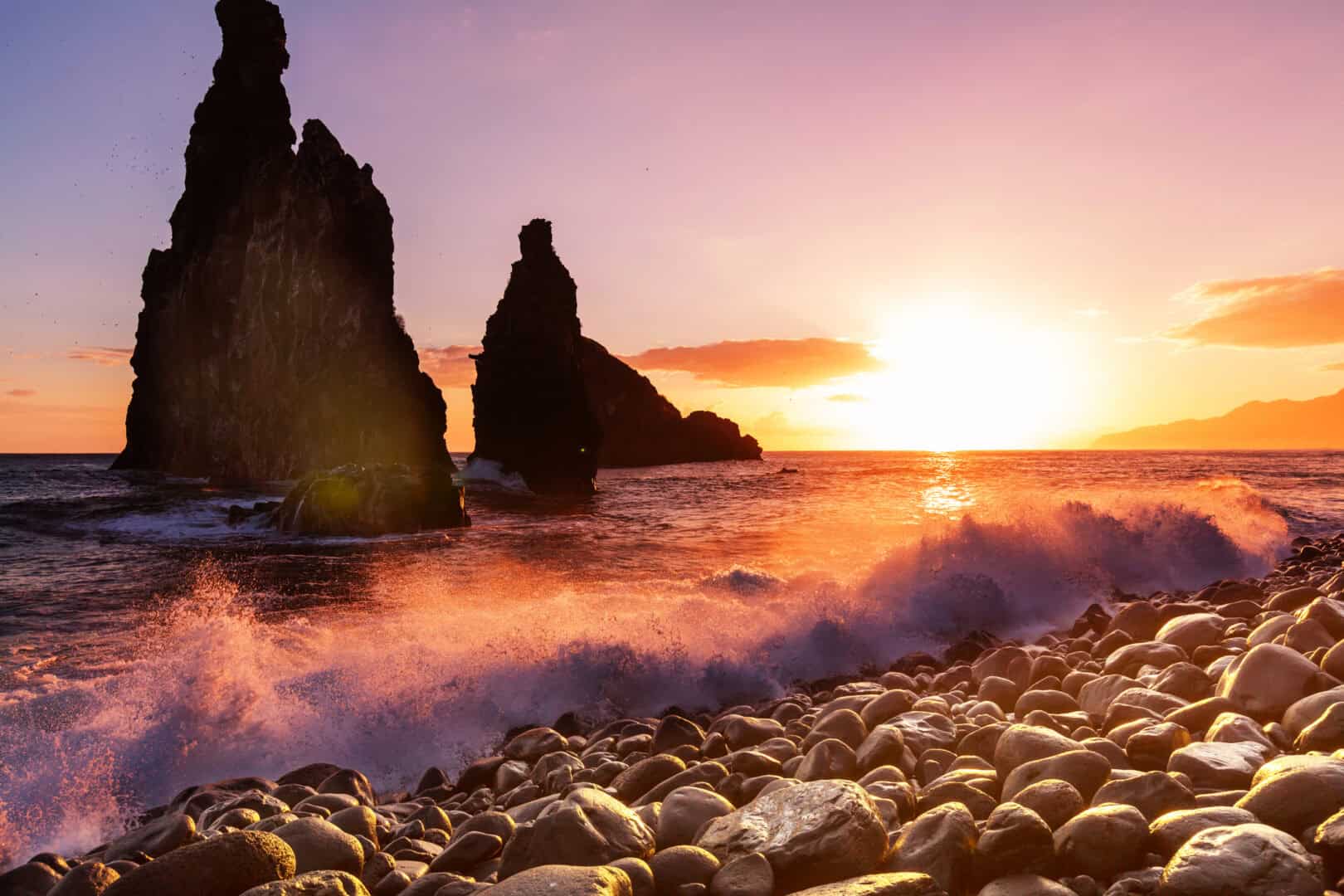 Brutte notizie per gli italiani in viaggio verso Madeira. Hawaii d’Europa, stop voli aerei. Ma c’è un’alternativa