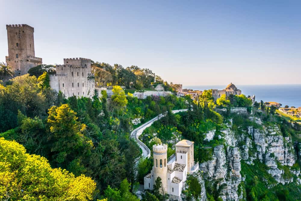 Piccoli borghi, grande bellezza: da Nord a Sud le proposte in giro per l'Italia 10 Piccoli borghi, grande bellezza: da Nord a Sud le proposte in giro per l’Italia
