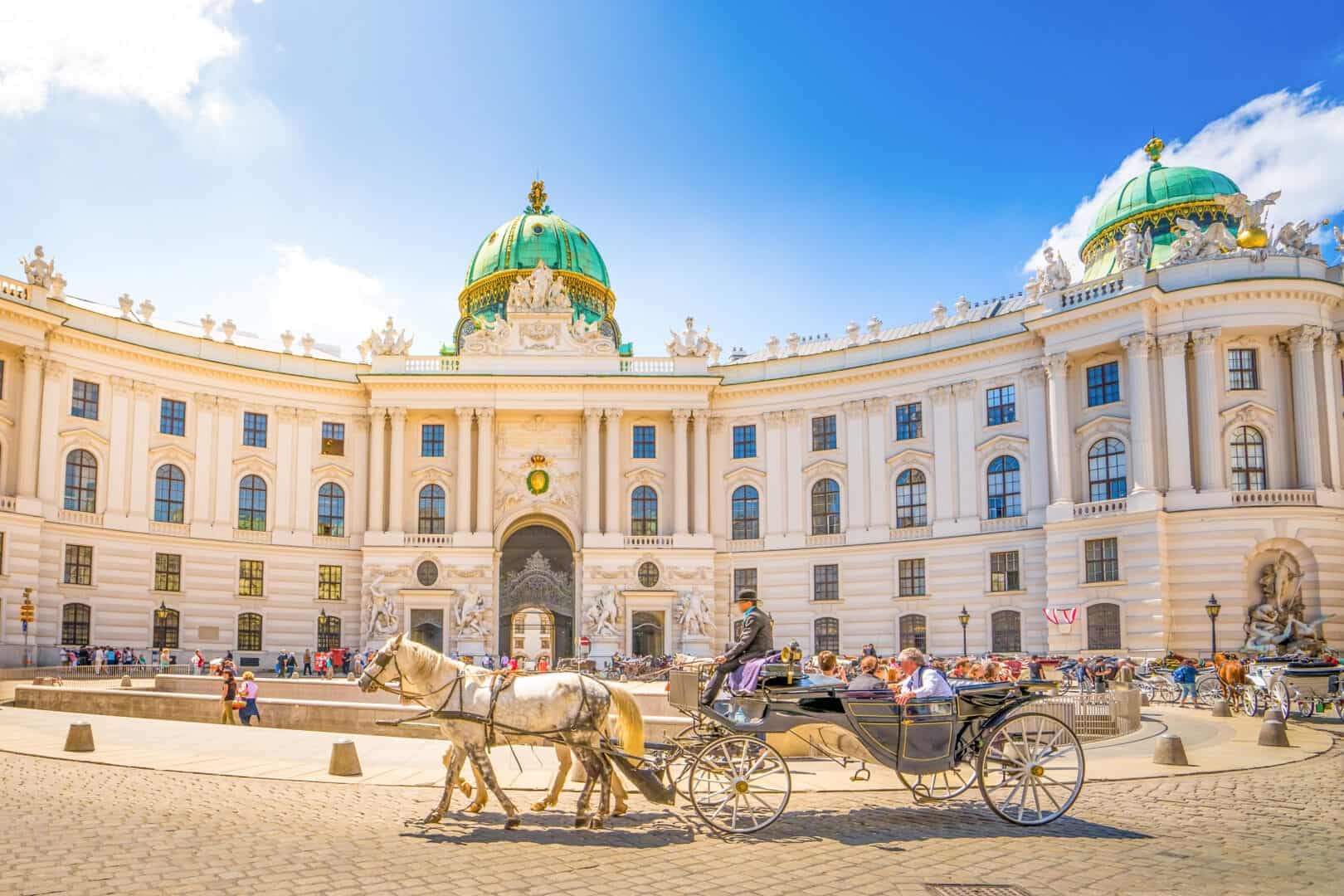Viaggio a Vienna, bella quanto Parigi, ma pochi italiani ci vanno. Come risparmiare 5 Viaggio a Vienna, bella quanto Parigi, ma pochi italiani ci vanno. Come risparmiare
