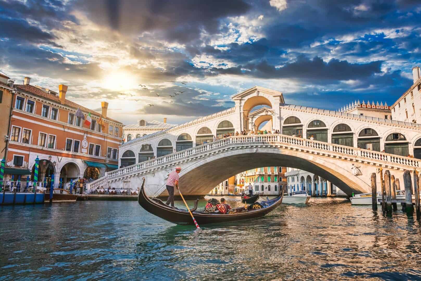 Venezia: Un'avventura di un giorno con meno di 25€, Gondola Inclusa! 2 venezia con meno di 25 euro gondola compresa