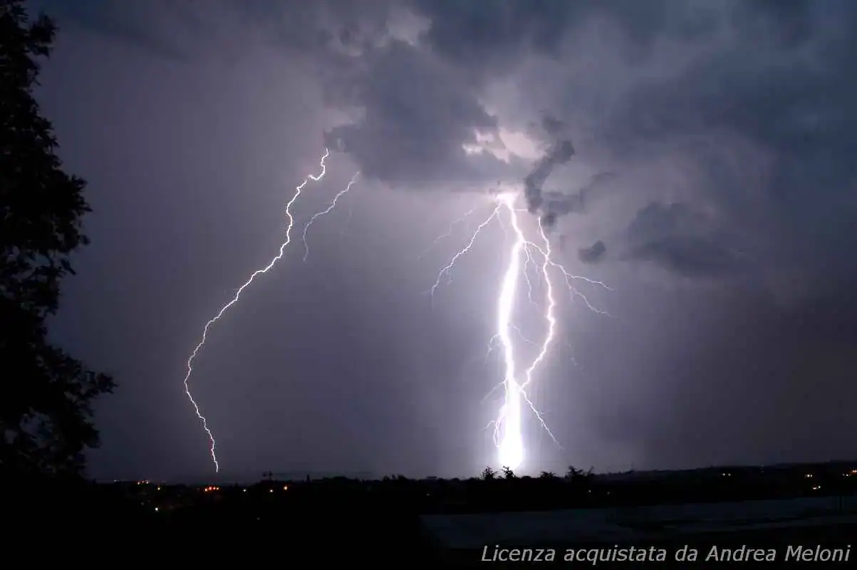 Previsioni meteo Roma: nuvole e pioggia in arrivo, vento in aumento 8 Previsioni meteo Roma: nuvole e pioggia in arrivo, vento in aumento