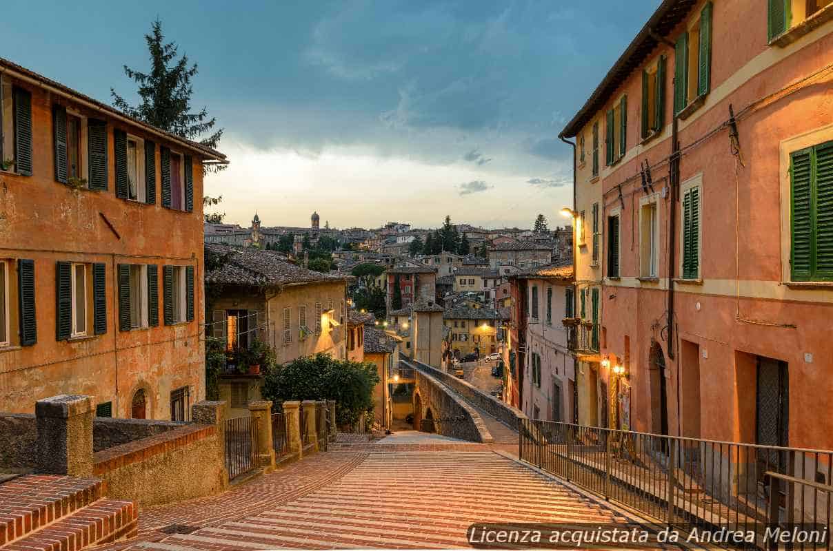 Previsione meteo Perugia: nubi sparse seguite da piogge abbondanti